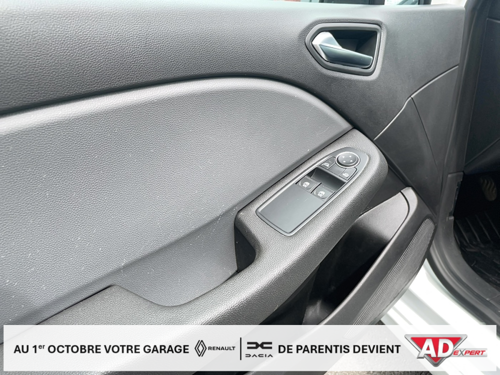 Clio Air Blue dCi 85 - 8325€ HT 2021 occasion 40160 Parentis-en-Born