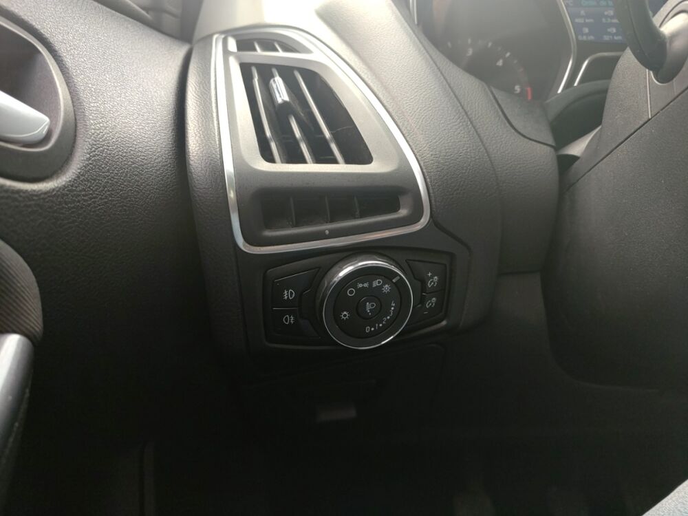 Focus 5P - 1.6 TDCi 115 ch S&S Titanium 2015 occasion 61170 Montchevrel