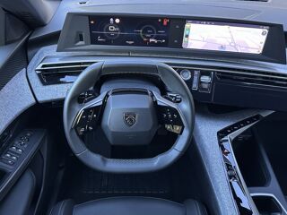 5008 1.2 HYBRID 145 E-DCS6 ALLURE 2025 occasion 30140 Anduze