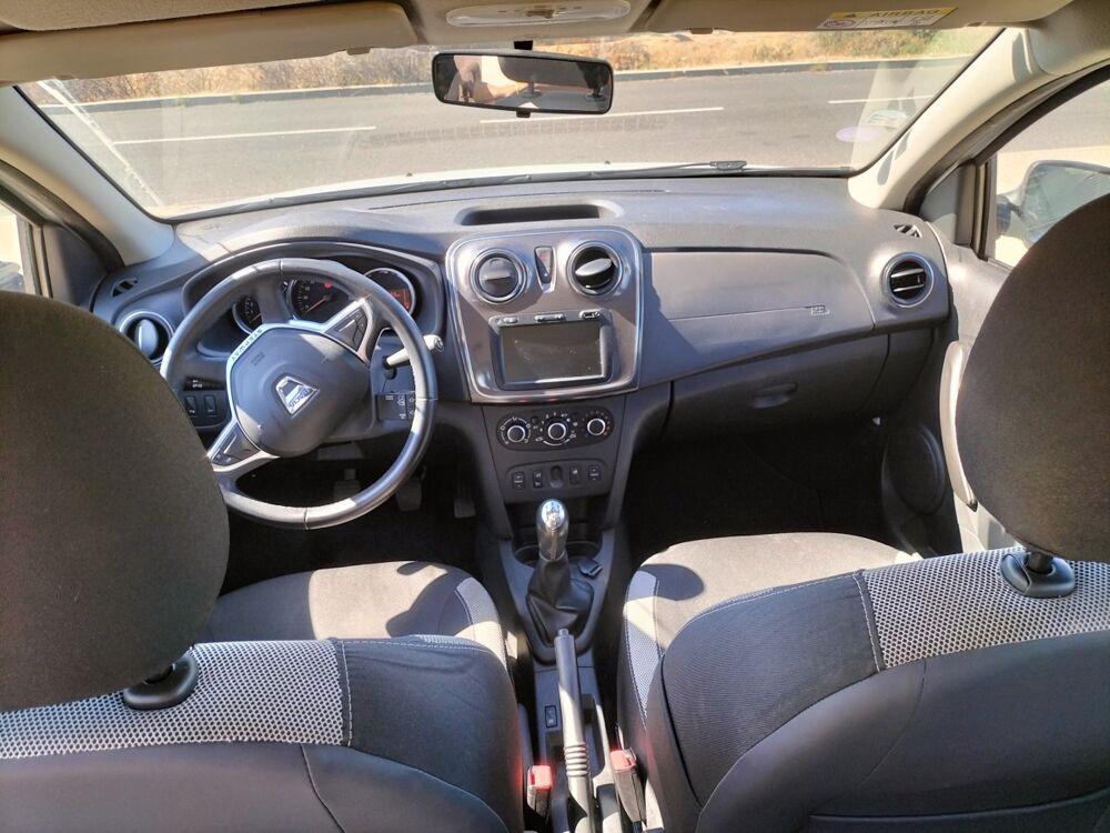 Logan Stepway TCe 90 -20 5 portes Break (janv. 2020) 2020 occasion 34150 Gignac