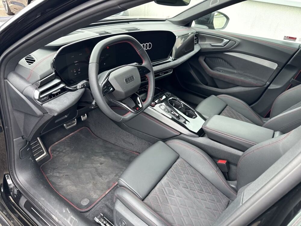 A5 e-hybrid quattro S Line 367 Attelage Tech Plus Cam&eacute;ra 360&deg; A 2025 occasion 69007 Lyon