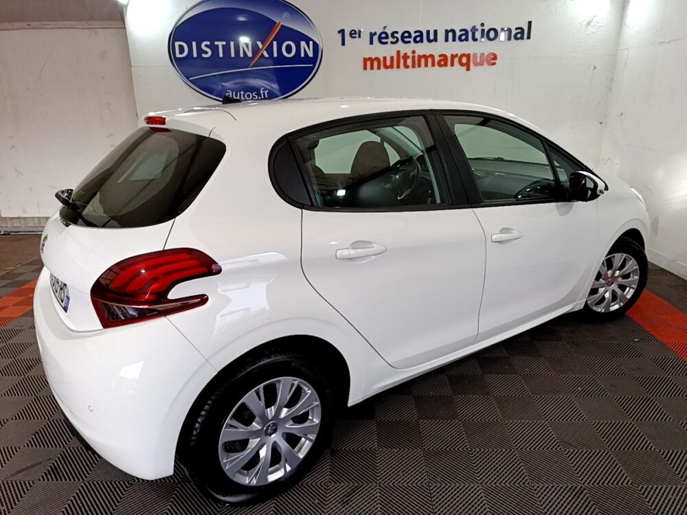 208 Puretech 82 S&S ACTIVE BUSINESS 2018 occasion 91580 &Eacute;tr&eacute;chy