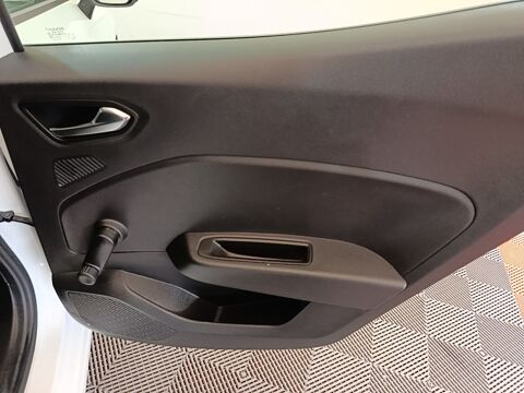 Clio Business E-Tech hybride 140 -21N 2022 occasion 91580 &Eacute;tr&eacute;chy