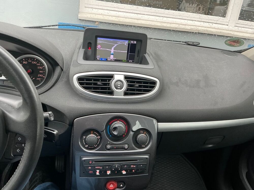 Clio Dynamique TomTom 1.2 TCE 100 Eco2 2012 occasion 35210 Ch&acirc;tillon-en-Vendelais