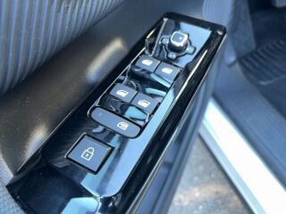 C5 aircross Hybride 145ch auto PLUS 2026 occasion 40600 Biscarrosse