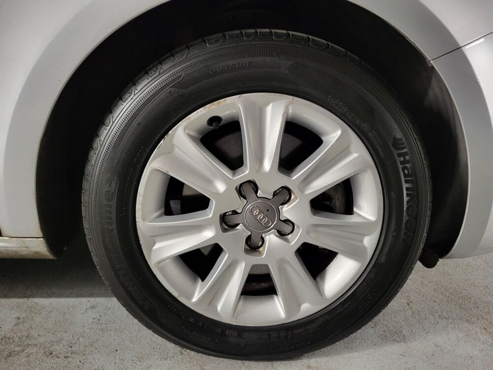 A1 1.6 TDI 105 AMBIENTE 2013 occasion 93600 Aulnay-sous-Bois