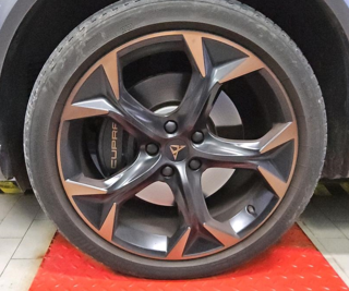 Formentor 1.4 e-HYBRID 245ch DSG6 VZ 2023 occasion 63360 Gerzat