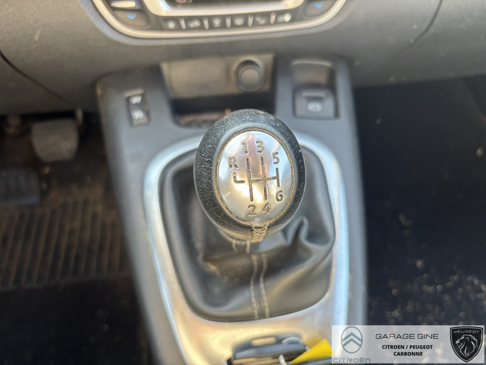 Sc&eacute;nic Initiale 1.6 dCi 130 fap Energy Eco2 2012 occasion 31390 Carbonne