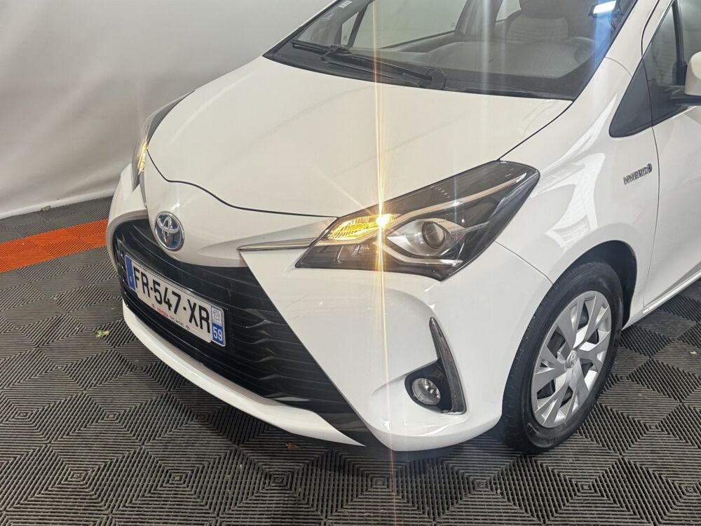 Yaris 1.5 Hybride 100h France Business 2020 occasion 91580 &Eacute;tr&eacute;chy