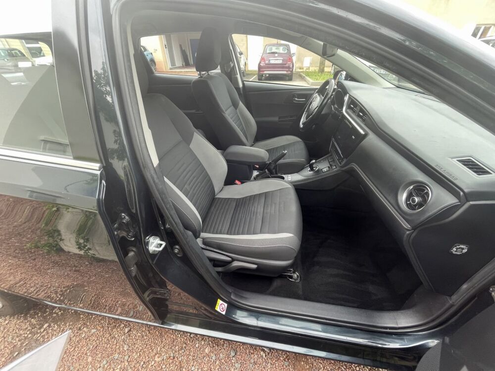 Auris 1.8 HYBRID 136 CVT AUTO TECHNOLINE 2017 occasion 42640 Saint-Germain-Lespinasse