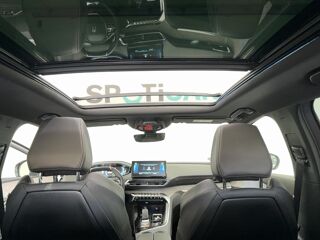 3008 1.6 HYBRID4 300 E-EAT8 GT 2023 occasion 63300 Thiers