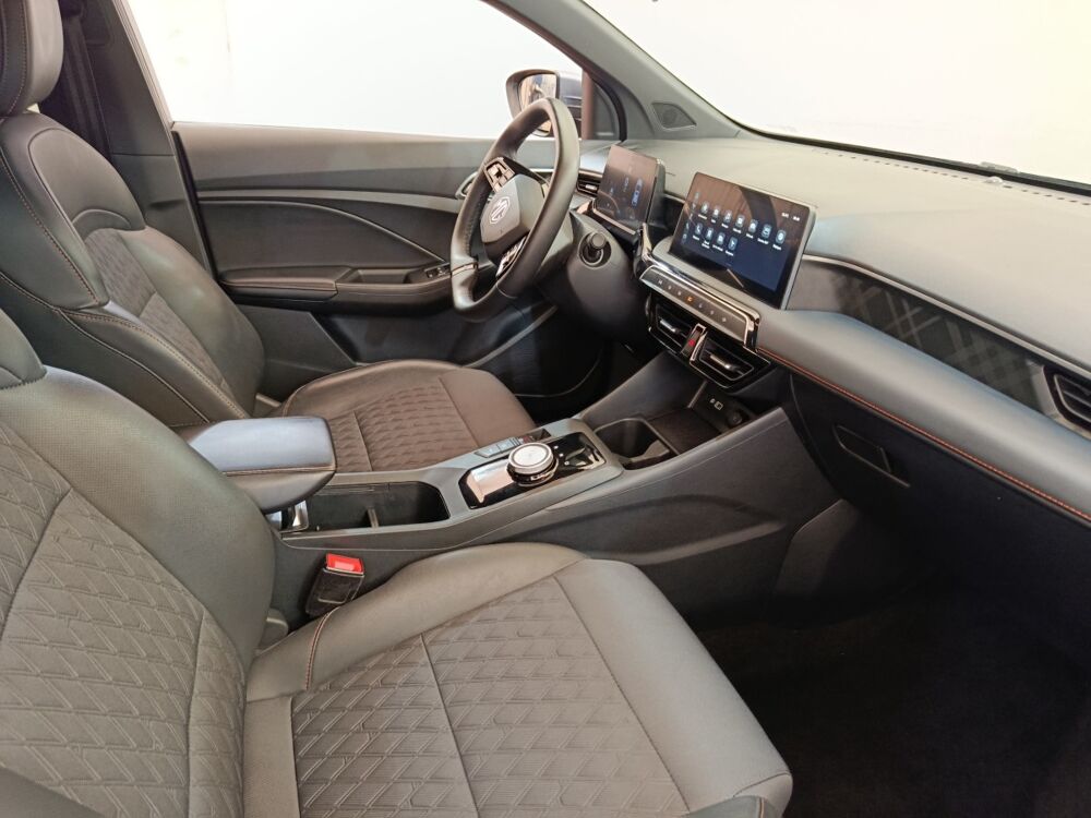 MG3 1.5L 195ch Hybrid+ Luxury 2024 occasion 91580 &Eacute;tr&eacute;chy