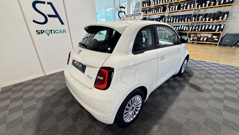 500 E 42kWh 2023 occasion 30220 Aigues-Mortes