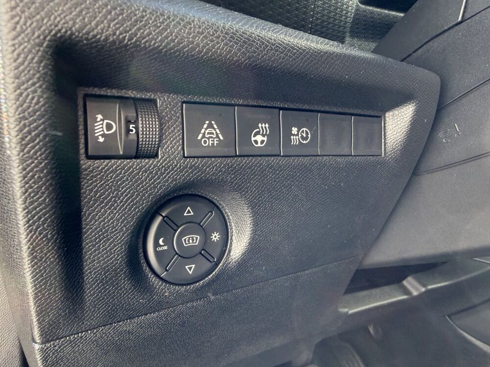 C4 e 136 ch (100 kW) Auto Shine 2022 occasion 69330 Meyzieu
