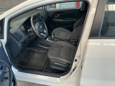 Rio 1.1 CRDI 75ch ISG Active 2014 occasion 35210 Ch&acirc;tillon-en-Vendelais