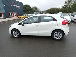 Rio 1.1 CRDI 75ch ISG Active 2014 occasion 35210 Ch&acirc;tillon-en-Vendelais
