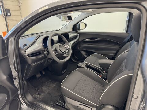 500 C 42kWh Pack Confort & Style 2023 occasion 76360 Barentin