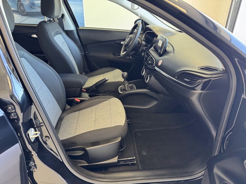 Tipo 1.6 MultiJet 130ch S/S Cross Plus 2022 occasion 76360 Barentin