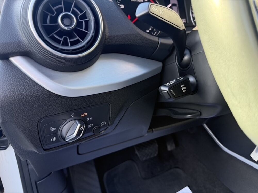 Q2 30 TFSI 116 S Tronic Business Line 2018 occasion 19360 Malemort-sur-Corr&egrave;ze