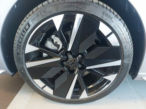 308 SW NOUVEAU MODELE 2026 Hybrid 145 e-DCS6 GT EXCLUSIVE 2026 occasion 38090 Villefontaine