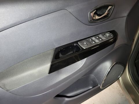 Captur Intens Energy TCe 120 EDC 2016 occasion 93600 Aulnay-sous-Bois