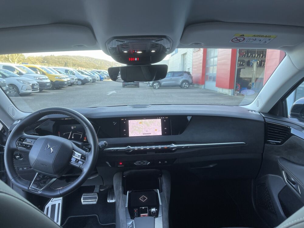 DS3 PURETECH 130 PERFORMANCE LINE + AUTO 2022 occasion 38460 Cr&eacute;mieu