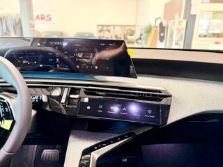 5008 1.2 HYBRID 145 E-DCS6 Allure Business 2026 occasion 63360 Gerzat