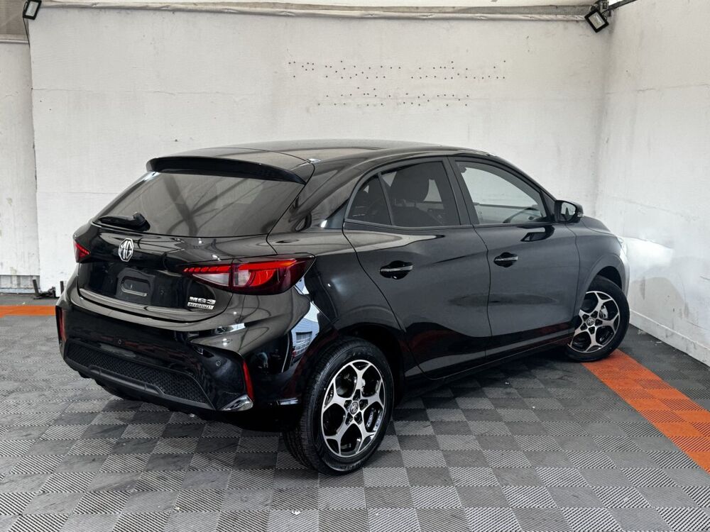 MG3 1.5L 195ch Hybrid+ Luxury 2026 occasion 91580 &Eacute;tr&eacute;chy