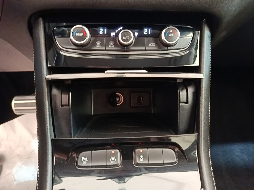Grandland 1.5 Diesel 130ch Auto ELEGANCE BUSINESS 2023 occasion 91580 &Eacute;tr&eacute;chy