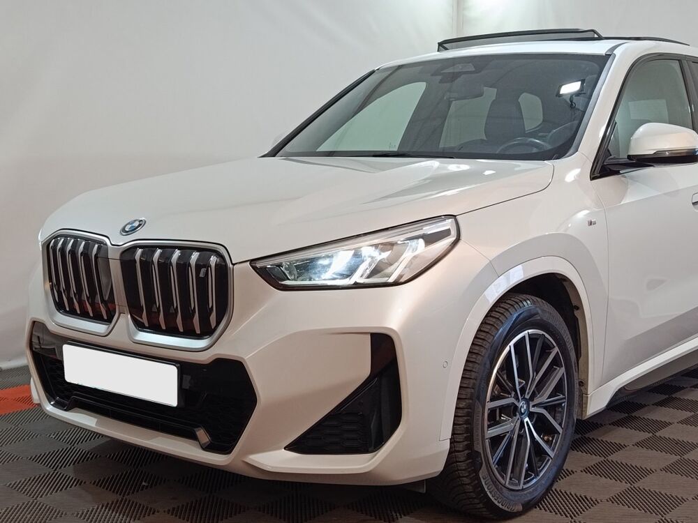 iX1 xDrive30 M Sport 2023 occasion 91580 &Eacute;tr&eacute;chy