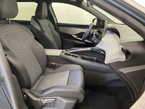 5008 1.2 HYBRID 145 E-DCS6 ALLURE 2025 occasion 38550 Saint-Maurice-l'Exil