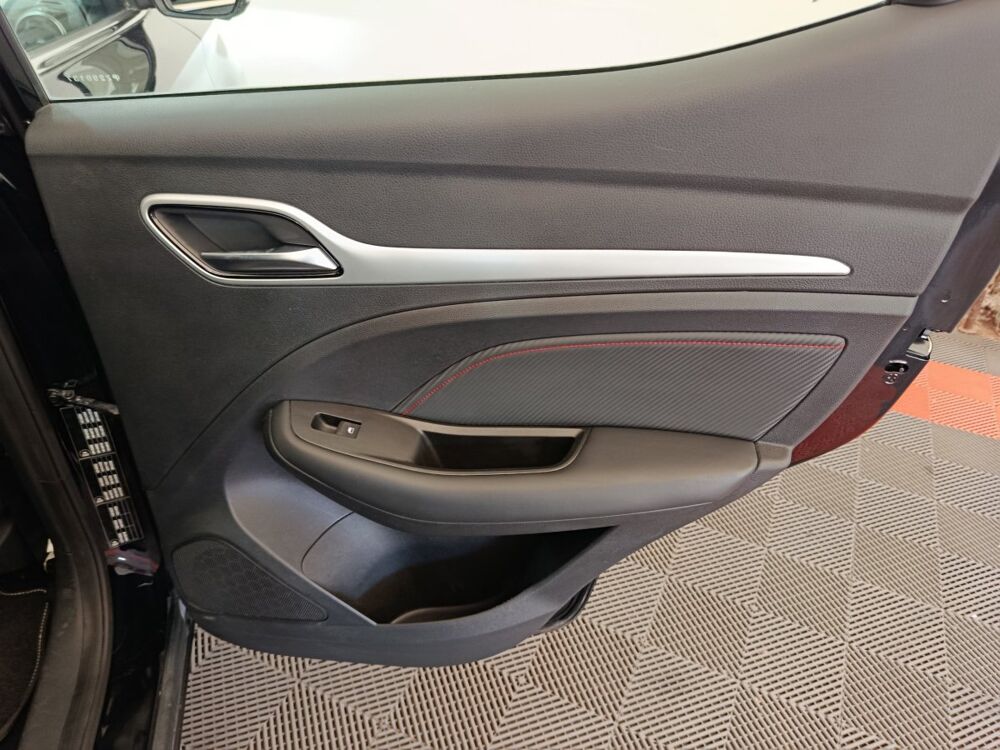 ZS EV Luxury 70kWh 2024 occasion 91580 &Eacute;tr&eacute;chy