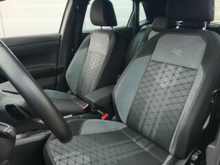 Polo 1.0 TSI 95 R-LINE DSG7 2023 occasion 42240 Unieux