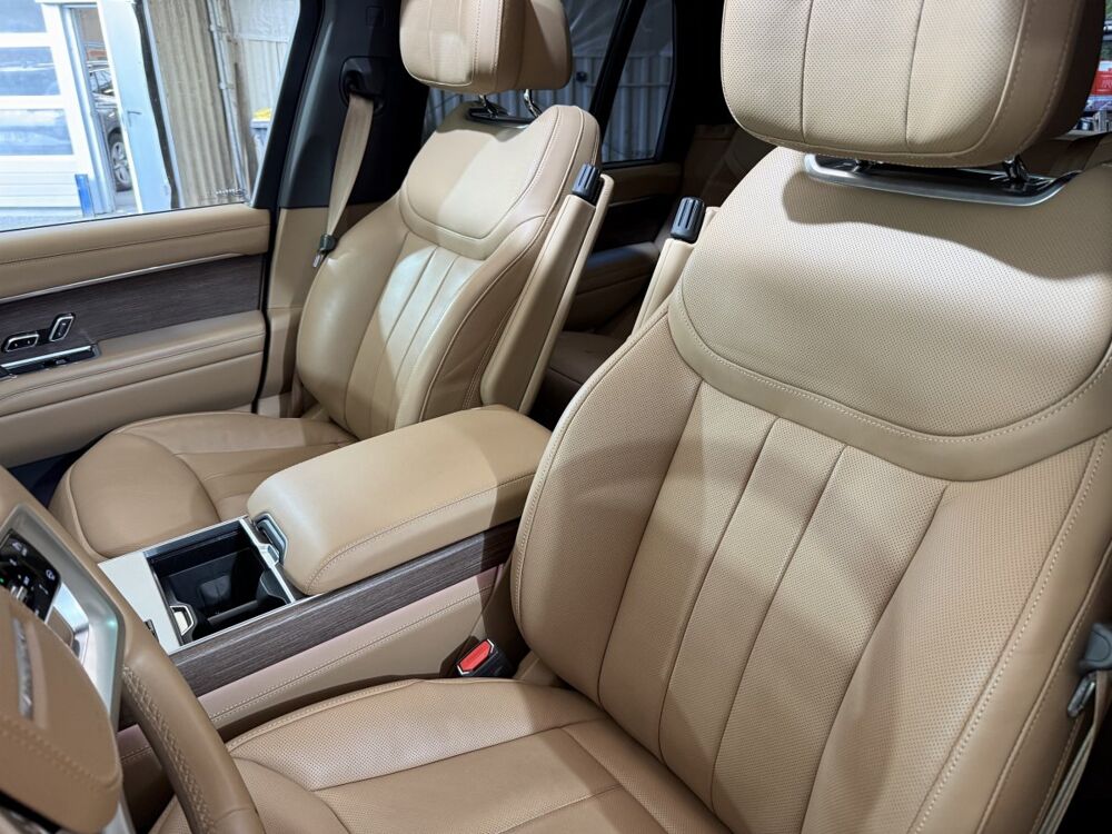 Range Rover PHEV P550e Autobiography SWB 2024 occasion 91580 &Eacute;tr&eacute;chy