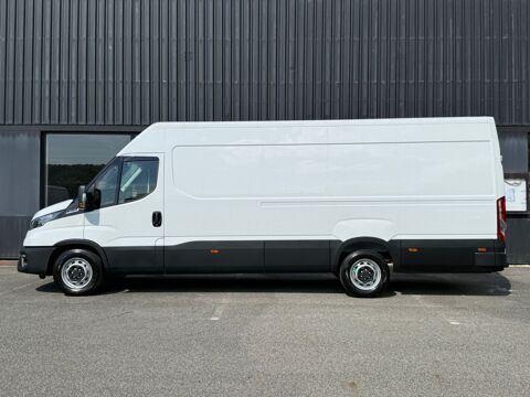 Jumpy 35S18 3.0 V16 Himatic BVA H2 2026 occasion 91580 &Eacute;tr&eacute;chy
