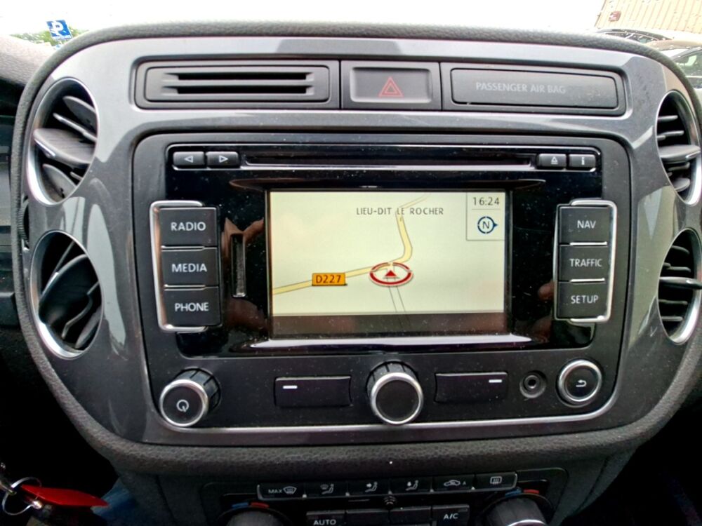 Tiguan 2.0 TSI 210 DSG7 4Motion Carat RLINE - MOTEUR ECHANGE STANDA 2012 occasion 61170 Montchevrel