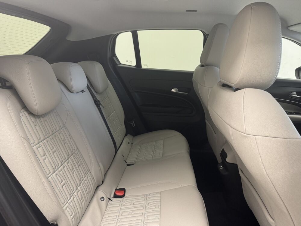 Fiat 600 1.2 Hybrid 100 DCT6 La Prima 2024 occasion 76360 Barentin