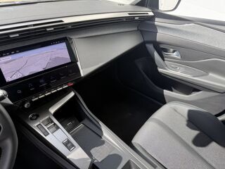 308 1.2 PURETECH 130 S&S AUTO 8 ALLURE 2024 occasion 69330 Meyzieu