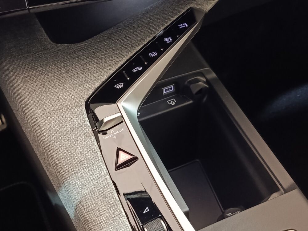 5008 1.6 PHEV 195 E-DCS7 GT 2026 occasion 91580 &Eacute;tr&eacute;chy