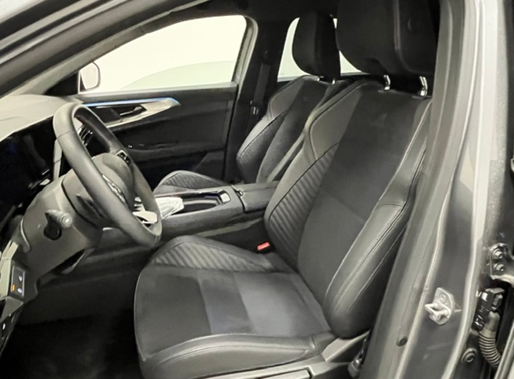 Rafale esprit Alpine full hybrid E-Tech 200 -25 2025 occasion 63360 Gerzat