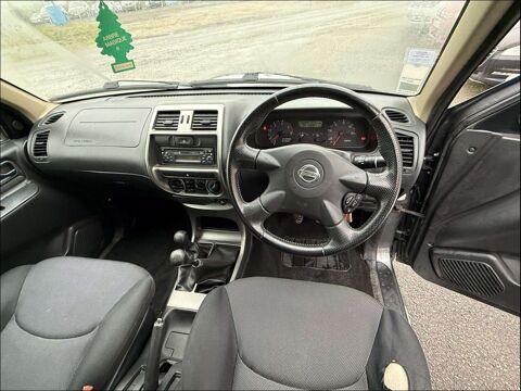 Terrano 2.7Tdi Confort 2004 occasion 61170 Montchevrel