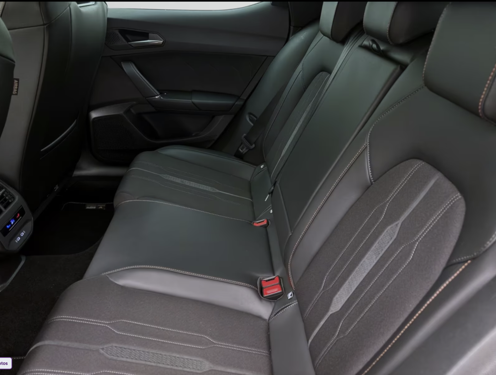 Leon 1.4 e-Hybrid 245 VZ - Toit pano - MAT - volant satellite sup 2022 occasion 69007 Lyon