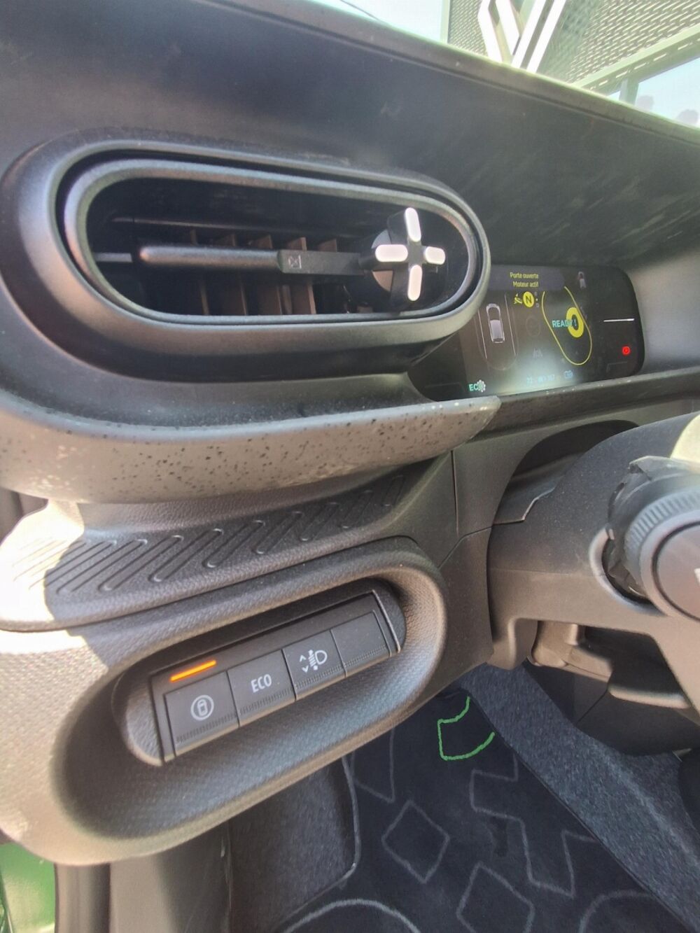 Twingo techno 80 ch autonomie urbaine 2026 occasion 38300 Saint-Savin