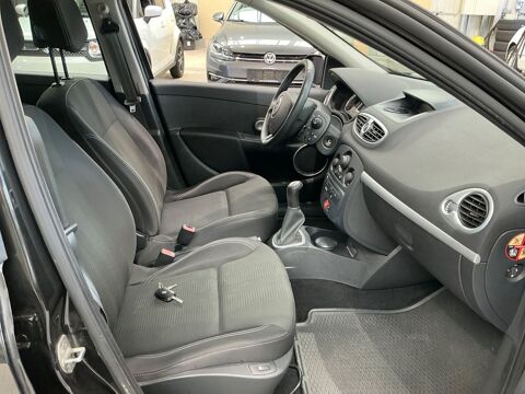 Clio Expression Clim 1.2 TCE 100 Eco2 2010 occasion 35210 Ch&acirc;tillon-en-Vendelais
