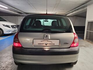 Clio Expression 1.5 dCi 65 2003 occasion 93600 Aulnay-sous-Bois