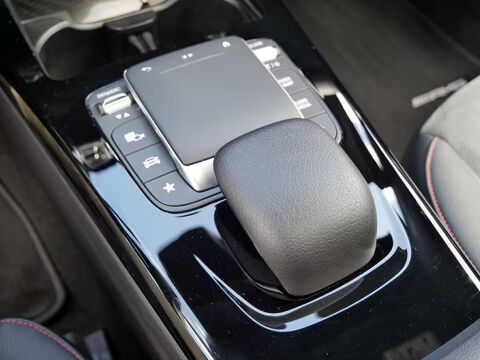 Classe CLA CLA 250 e Amg Line 218 Toit ouvrant Cam&eacute;ra 360&deg; Autres dispo 2022 occasion 69007 Lyon