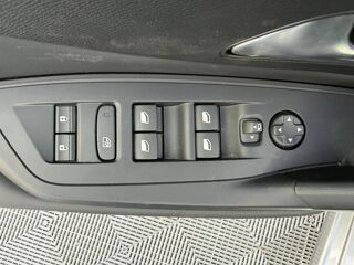 308 SW Hybrid 145 e-DCS6 ALLURE 2025 occasion 69330 Meyzieu