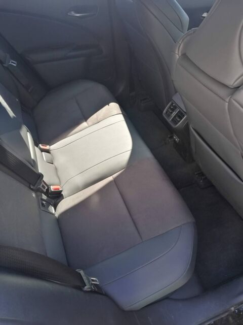 UX 250H 2WD F SPORT 2022 occasion 38300 Saint-Savin