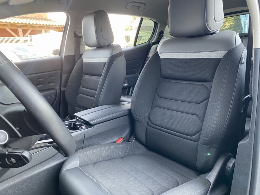 C5 aircross Hybride rechargeable 180 e-EAT8 C-Series 2023 occasion 30260 Quissac