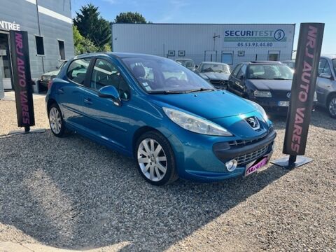 Peugeot 207 FELINE 1.6 HDI 110 FAP BLUE LION